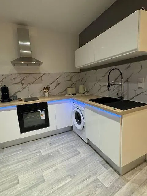 Le Spacieux Appart Bourg-en-Bresse Apartment